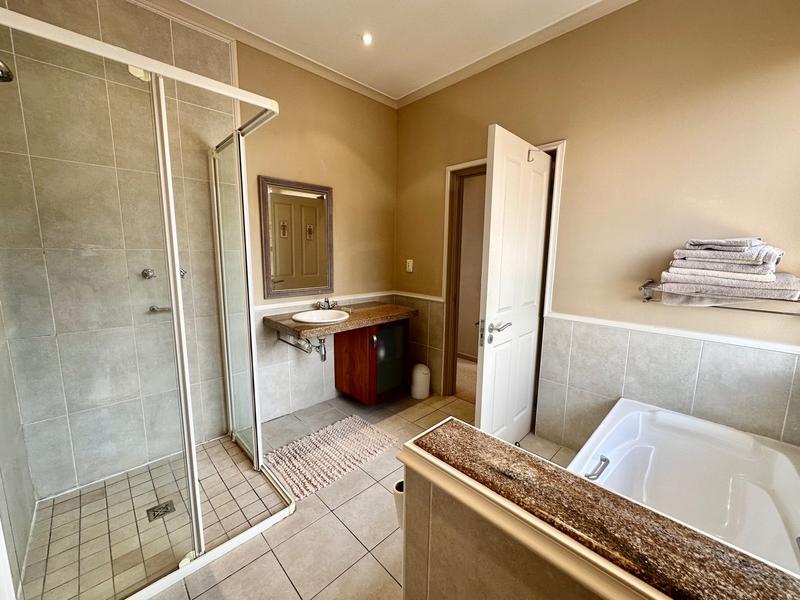 3 Bedroom Property for Sale in Pinnacle Point Golf Estate Western Cape